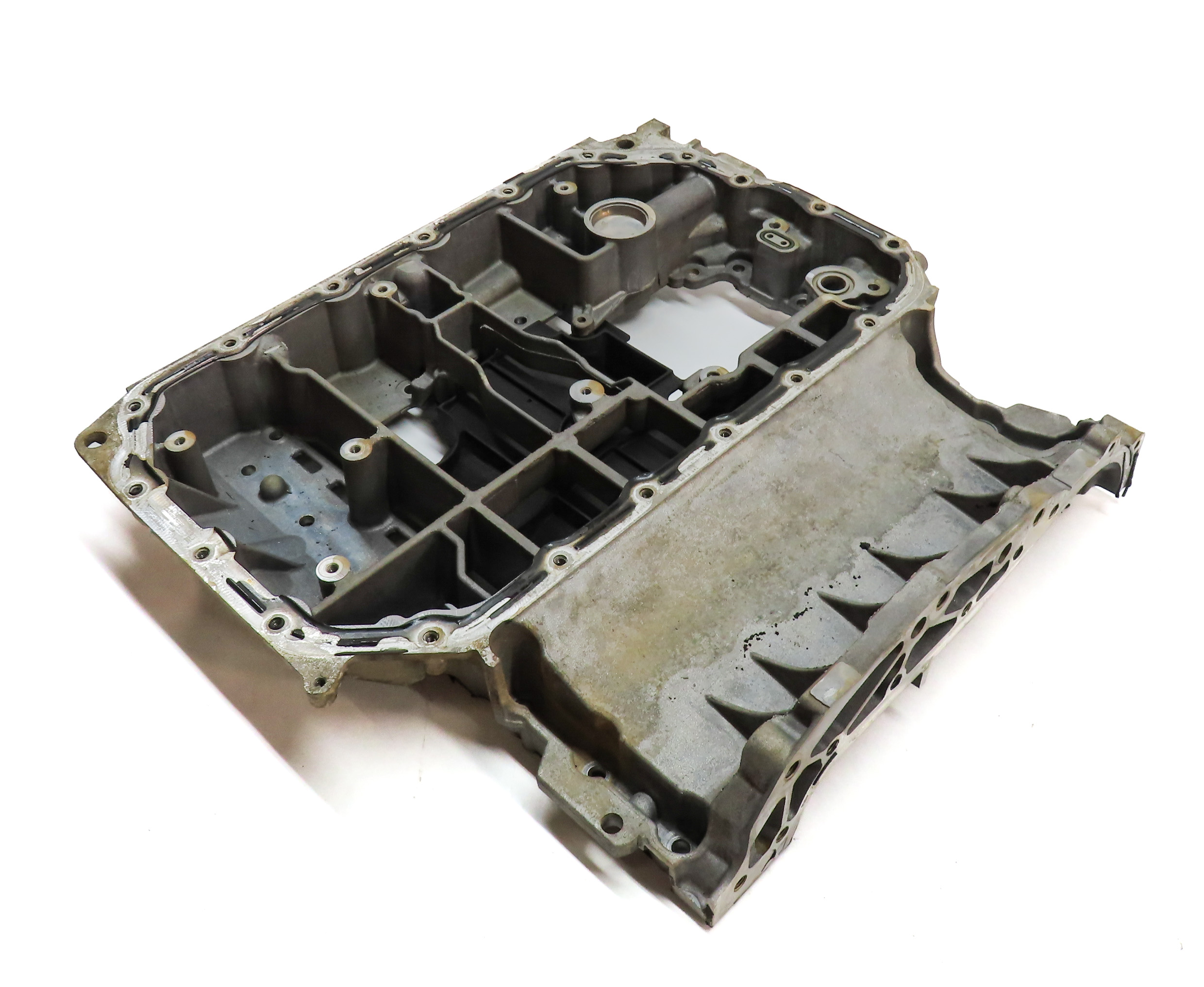 08-17 AUDI A4 S4 A5 S5 A6 A7 A8 Q5 Q7 B8 8K 8T 8R 3.0L 3.2L UPPER ENGINE OIL PAN — exact item pictured
